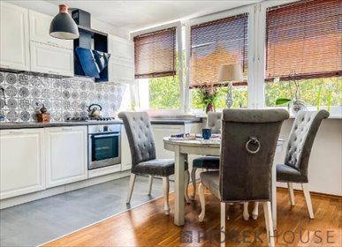 Na sprzedaż przestronne 2-pokojowe mieszkanie 46 m² z balkonem mieszkanie Warszawa, Praga-Południe, Aleja Stanów Zjednoczonych