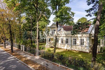 dom na sprzedaż 344m2 dom Milanówek, krakowska 13