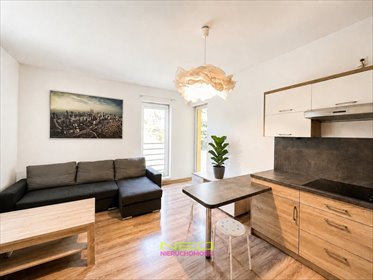 Umeblowane 42,5 m² w Częstochowie (Parkitka) z balkonem mieszkanie Częstochowa, Parkitka