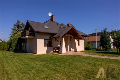 Nowy Sącz, dom 177m² z ogrodem, gotowy do zamieszkania dom Nowy Sącz, Sportowa