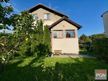 dom na sprzedaż 200m2 dom Płoty, centrum