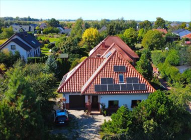 Polecam dom 180 m² z garażem, tarasem i fotowoltaiką dom Kiełczów