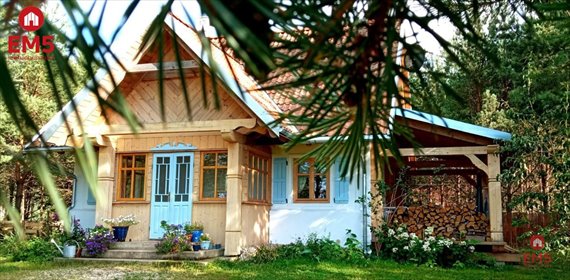 Dwa nowoczesne domy blisko jeziora Serwy, 174 m² dom Serwy