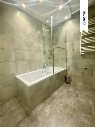 Nowoczesne 2 pokoje z balkonem - po remoncie w centrum Jeleniej Góry mieszkanie Jelenia Góra, Krótka