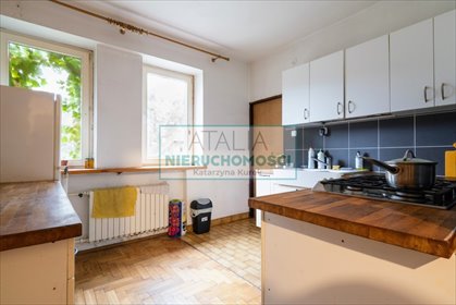 Do sprzedania inwestycyjny dom 9 pokoi w Milanówku dom Milanówek