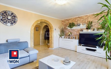 Dom z basenem, winnicą i panelami słonecznymi dom Pasterzowice, Pasterzowice