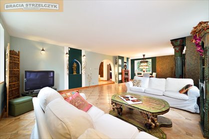 dom na sprzedaż 268m2 dom Józefów