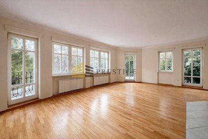 Dom w stylu dworku 7 pokoi, garaż, piwnica - zapraszam dom Bielawa