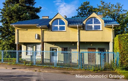 Nowoczesny dom z działalnością i 5 pokoi, 212 m² mieszkanie Skierniewice, ul. Stanisława Staszica