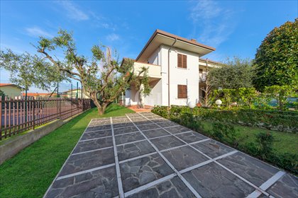 dom na sprzedaż 90m2 dom Sirmione