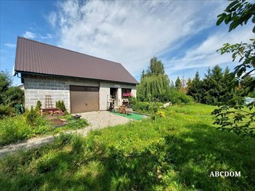 Dom z garażem i projektem drugiego domu w Maszkowie dom Maszków, Maszków