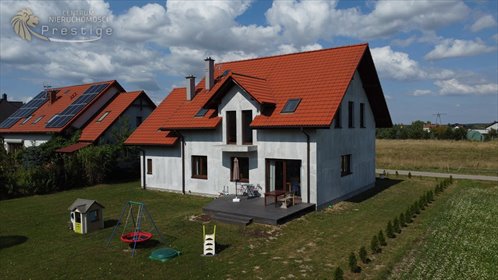 dom na sprzedaż 234m2 dom Bojszów