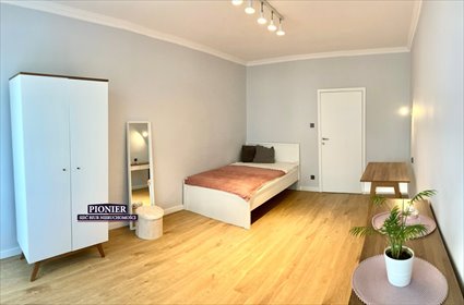 Pokój z balkonem w Katowicach, blisko Uniwersytetu - polecam! mieszkanie Katowice, Ligota, Świdnicka