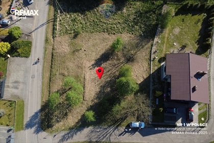 Działka budowlana 740 m² w Strumieniu z mediami i ogrodem działka Strumień
