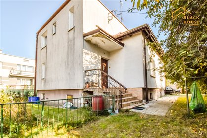Przestronny dom do remontu z dużym potencjałem i piwnicą dom Lubartów, abp Ignacego Krasickiego