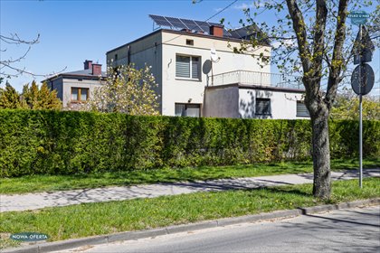 Komfortowy dom 140 m² z dużym ogrodem i nowoczesnym wykończeniem dom Zduńska Wola, Zielona