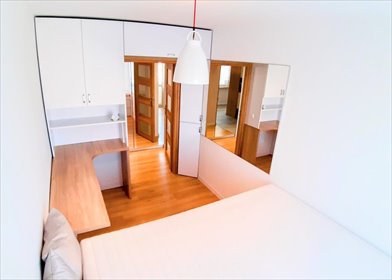 Na sprzedaż przestronne 2-pokojowe mieszkanie 52 m² z balkonem w Tychach mieszkanie Tychy, H, Hubala
