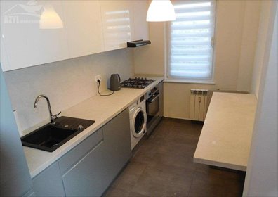 Nowoczesne 3-pokojowe po remoncie z balkonem i piwnicą mieszkanie Leszno, Grunwaldzka