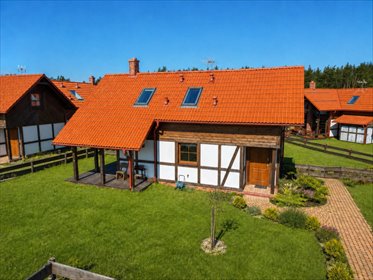 Urokliwy dom szachulcowy blisko Jeziora Gwiazdy dom Borowy Młyn