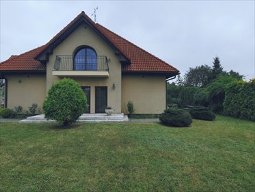 Na sprzedaż przestronny dom 342 m² w Knurowie z dużą działką dom Knurów, Stanisława Moniuszki