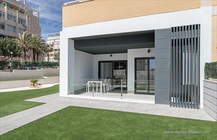 Nowoczesne apartamenty z basenami i widokiem na morze mieszkanie La Mata