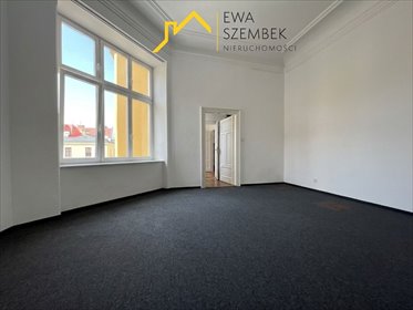 Wynajmę przestronny lokal biurowy 69 m² w Krakowie lokal użytkowy Kraków, Stare Miasto, Rynek