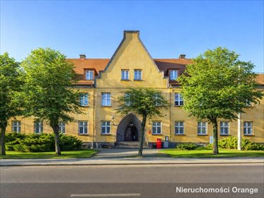 Zapraszam do obejrzenia lokalu 1210 m² z parkingiem w Lidzbarku Warmińskim lokal użytkowy Lidzbark Warmiński, Lidzbark Warmiński, ul. Świętochowskiego