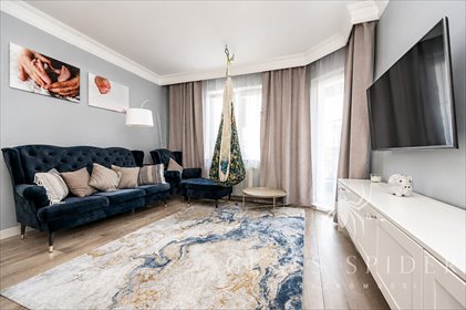 Do sprzedania przestronne 70 m² trzypokojowe mieszkanie w Markach mieszkanie Marki, Duża