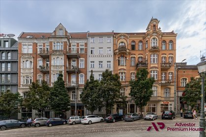 Na sprzedaż ekskluzywne 82 m² w centrum Poznania z widokiem na Ratusz lokal użytkowy Poznań, Centrum, Podgórna