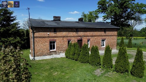 Na sprzedaż urokliwy dom z cegły na 1,38 ha z potencjałem dom Janiszewko