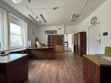Wynajmę przestronny warsztat 140 m² z placem i biurem lokal użytkowy Warszawa, Praga-Południe