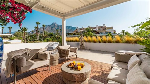 Na sprzedaż luksusowy penthouse 276 m² w Marbella Golden Mile mieszkanie Marbella Golden Mile - Lomas del Rey, Marbella Golden Mile - Lomas del Rey