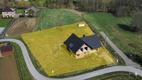 Dom wolnostojący 205 m2 z garażem, stan surowy otwarty dom Chmielnik