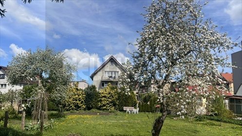 Przestronny dom nad jeziorem z 2 niezależnymi mieszkaniami dom Golczewo