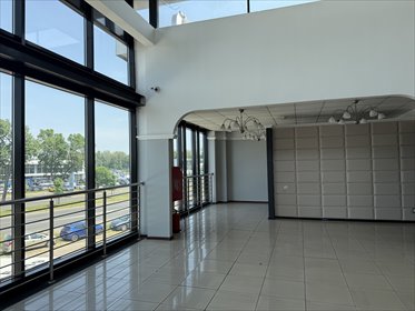 Lokal handlowy 1200 m², duża ekspozycja, parking. lokal użytkowy Łódź, Bałuty, Brzezińska