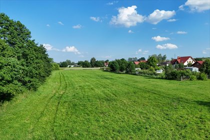 Działka 3434 m² z warunkami zabudowy, widok na pola działka Łaziska