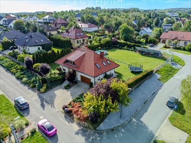 Do sprzedania przestronny dom 20 lat jak nowy w Strzelinie dom Strzelin, Weteranów