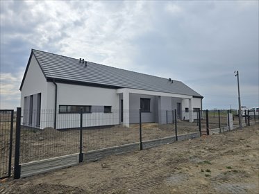 Nowoczesny bliźniak 103 m² z ekologicznymi rozwiązaniami dom Kępa, Jagodowa