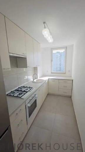 Do sprzedania przestronne 3-pokojowe mieszkanie 54 m² z loggią mieszkanie Warszawa, Mokotów, Cieszyńska
