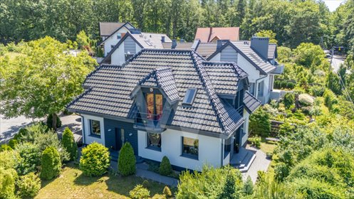 Przestronny dom w Małym Kacku - garaż, balkony i piękna okolica dom Gdynia, Mały Kack, Sopocka