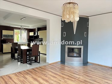 Sprzedam dom skrajny 100,7 m² z ogródkiem w Kobyłce dom Kobyłka