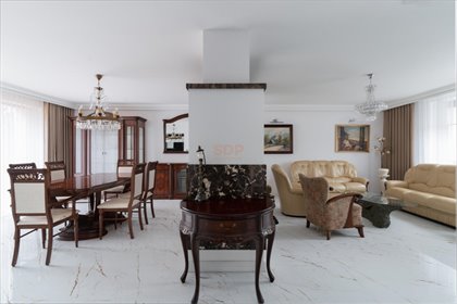 Sprzedam energooszczędny dom 310 m² w Jabłonnej z przestronną piwnicą dom Bagno, Szkolna