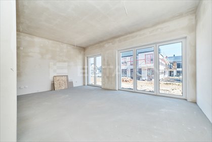 Do sprzedania dom 88,7 m² z ogrzewaniem podłogowym i dwoma miejscami dom Zabajka