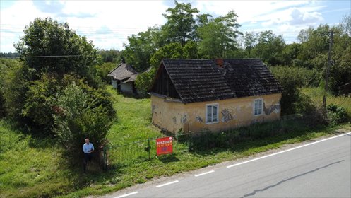 Drewniany dom 45 m2 na dużej działce 0,31 ha - Boiska dom Boiska