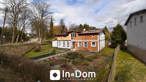 Przestronny dom z potencjałem na dużej działce 2500 m² dom Damno