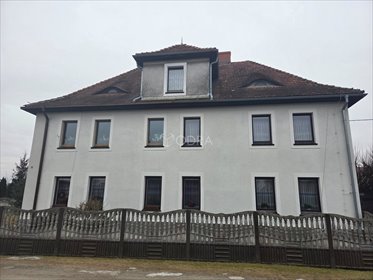 Solidny dom z 9 pokoi, garażem i dużą działką dom Wójcice