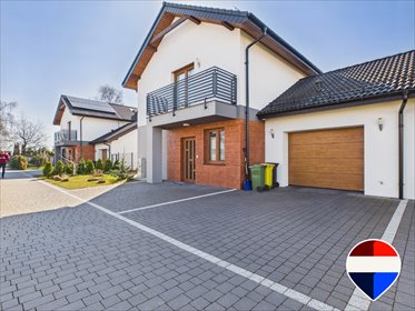 Nowoczesny dom 128m2 z ogrzewaniem podłogowym i tarasem dom Słupski, Wiązowa