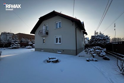 Dom 5 pokoi z ogrodem zimowym i garażem w Jasienicy dom Jasienica