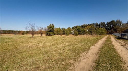 Działka inwestycyjna 3977 m² z dostępem do jeziora działka Kłecko