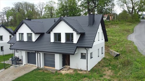 Nowoczesny bliźniak 103 m² z garażem i 4 sypialniami dom Świebodzin